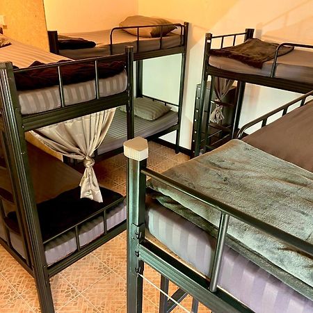 האד רין U Hostel Koh Phangan מראה חיצוני תמונה