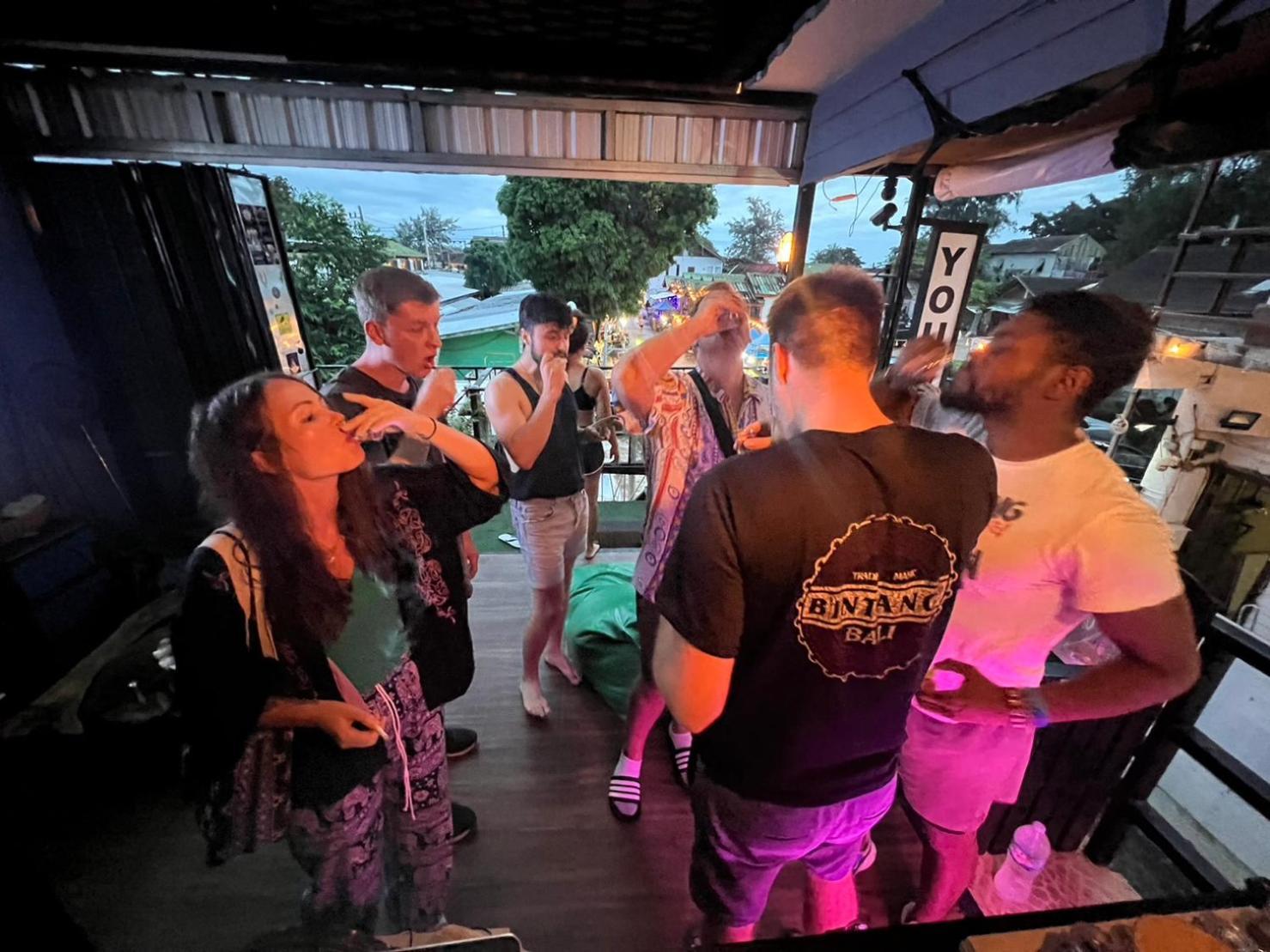 האד רין U Hostel Koh Phangan מראה חיצוני תמונה