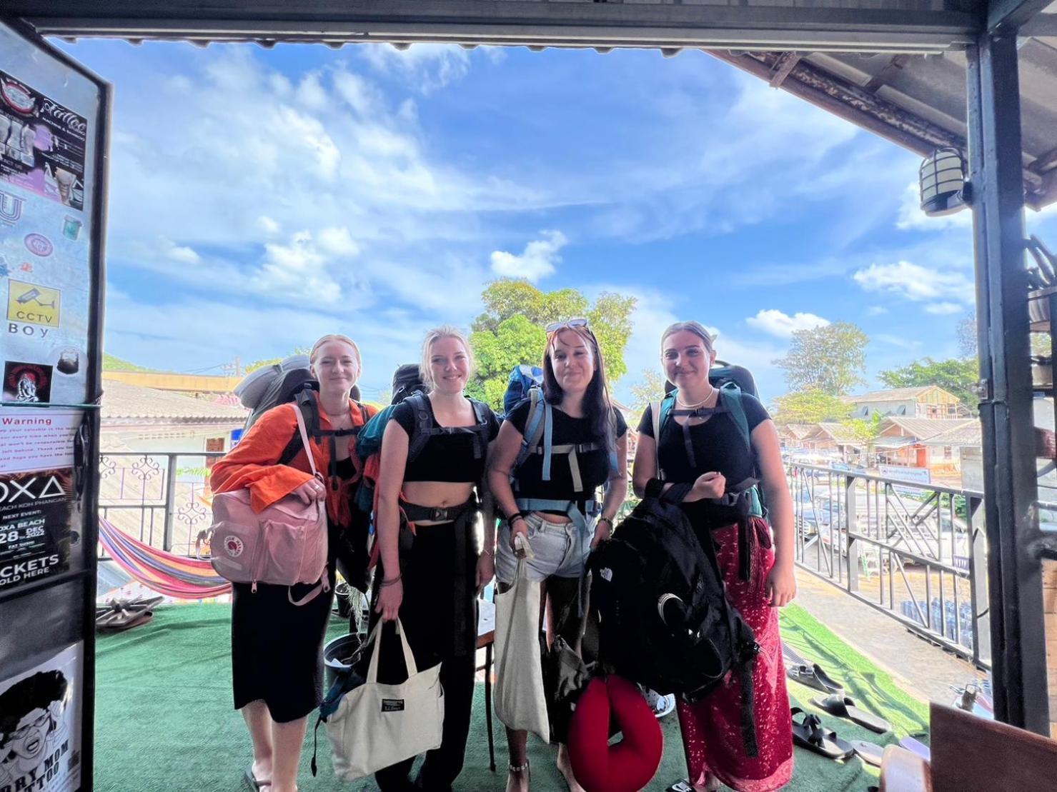 האד רין U Hostel Koh Phangan מראה חיצוני תמונה