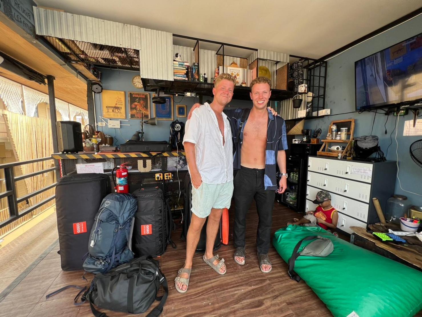 האד רין U Hostel Koh Phangan מראה חיצוני תמונה