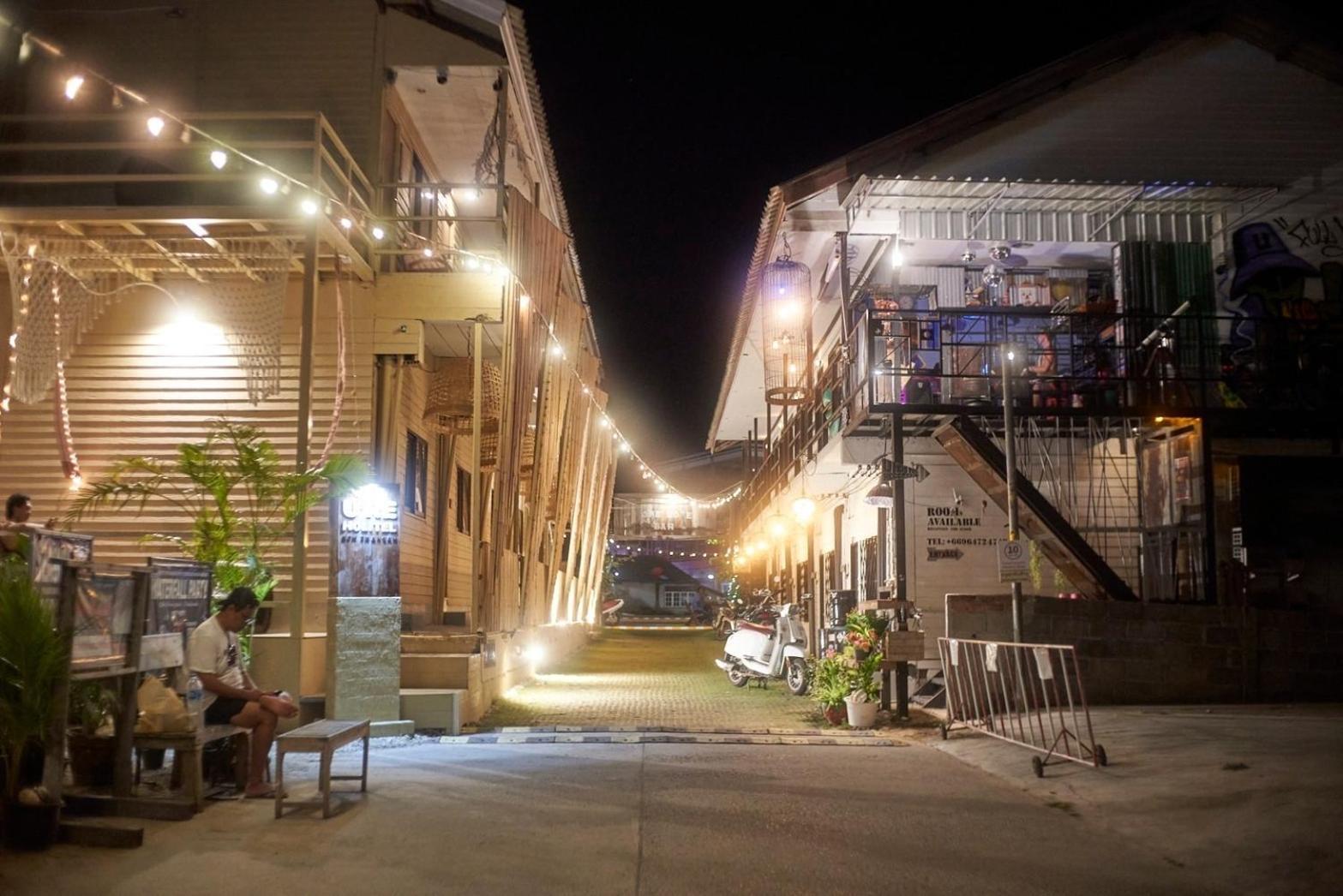 האד רין U Hostel Koh Phangan מראה חיצוני תמונה