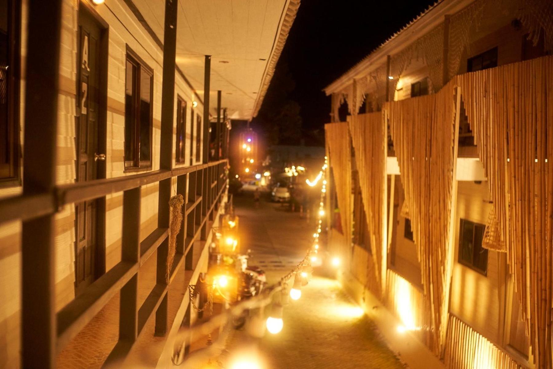 האד רין U Hostel Koh Phangan מראה חיצוני תמונה